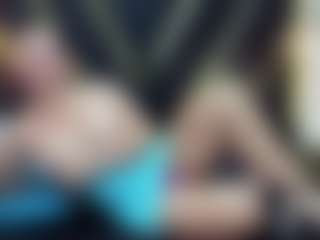 Live cam show with AGATHA-FIT - Athletic on Camsoda