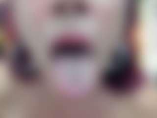 AGATHA-FIT's Live Sex Cam Show