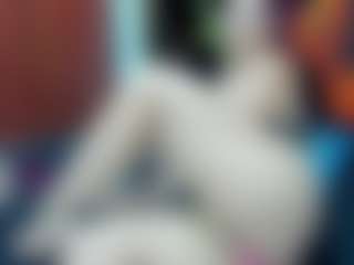 Live cam show with AGATHA-FIT - Athletic MILF on Soda Cam