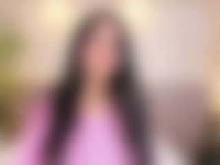 Live cam show with CathaWheels - Facial on Uber Horny