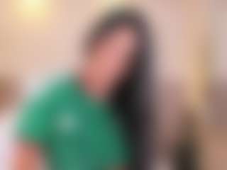 Live cam show with CathaWheels - Facial on Camsoda