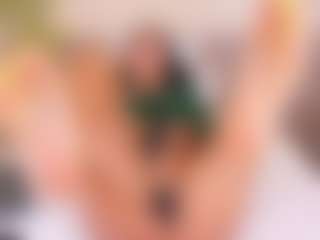 Live cam show with CathaWheels - Natural on Camming Site