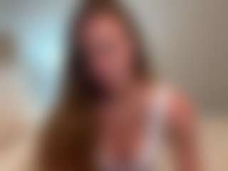 Live cam show with SweetAlyssaXO - Solo on Camsoda