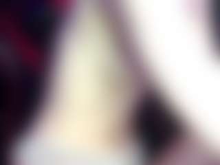 Live cam show with Cleo - Green Eyes on SinfulBabes