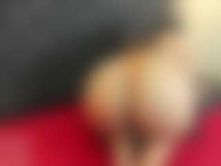 Live cam show with alicytorres - Hazel Eyes on AdultVida.com