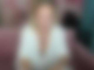 Live cam show with AlinaMoor - Blue Eyes on SinfulBabes