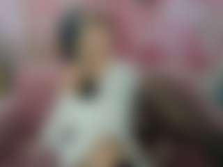 AlinaMoor's Live Sex Cam Show