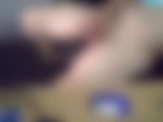 alittlehung's Live Sex Cam Show