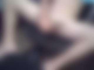 Live cam show with alittlehung - Facial on Gym Cam Girls
