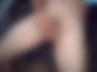alittlehung's Live Sex Cam Show