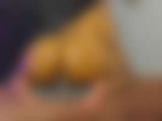 Camila's Live Sex Cam Show