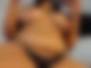 Camila's Live Sex Cam Show