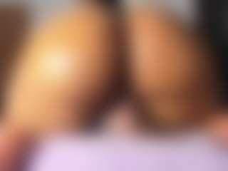 Camila's Live Sex Cam Show