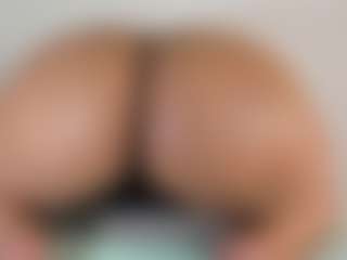 Camila's Live Sex Cam Show