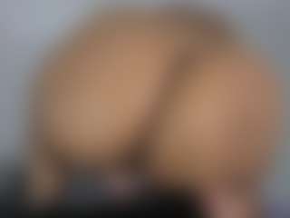 Camila's Live Sex Cam Show