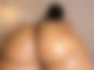 Camila's Live Sex Cam Show