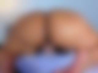 Camila's Live Sex Cam Show