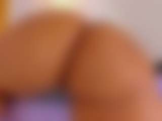 Live cam show with Camila - Big Tits on madthumbs