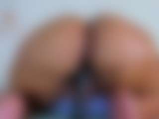 Camila's Live Sex Cam Show
