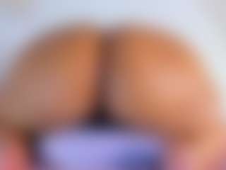 Camila's Live Sex Cam Show