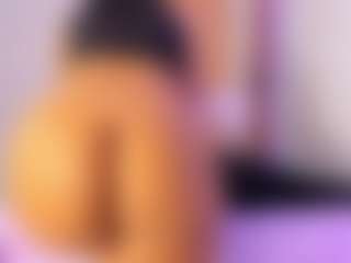 Camila's Live Sex Cam Show
