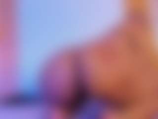 Show en direct avec Camila - Joi sur Camsoda