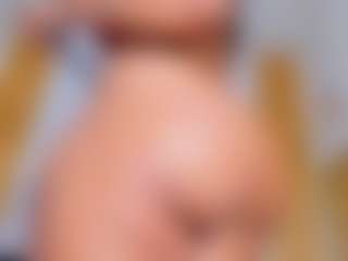 Live cam show with Camila - Asshole on xplaylive.com