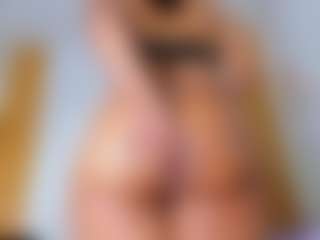 Camila's Live Sex Cam Show