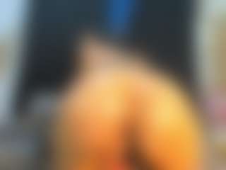 AryySwett's Live Sex Cam Show
