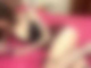AutumnDenafo's Live Sex Cam Show