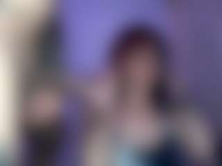 Live cam show with Rrush_velvet - Brown Eyes on Gym Cam Girls