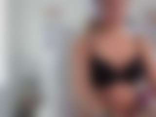 Bunny Kaye's Live Sex Cam Show