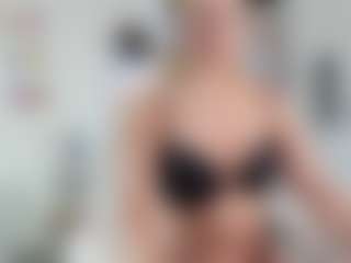 Bunny Kaye's Live Sex Cam Show