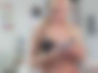 Bunny Kaye's Live Sex Cam Show