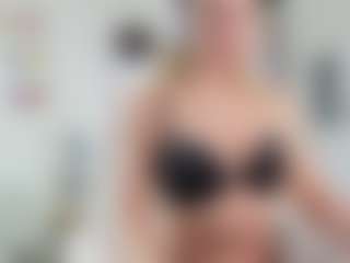 Bunny Kaye's Live Sex Cam Show