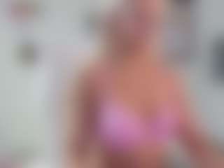Bunny Kaye's Live Sex Cam Show