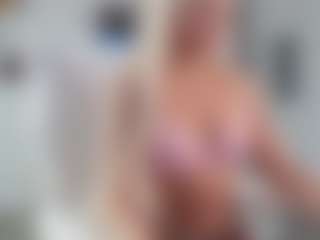 Bunny Kaye's Live Sex Cam Show