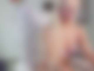Live cam show with Bunny Kaye - Innocent on Dolls Live