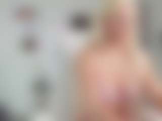 Bunny Kaye's Live Sex Cam Show