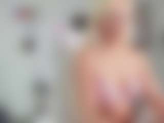 Bunny Kaye's Live Sex Cam Show