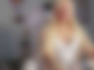 Live cam show with Bunny Kaye - Blonde Hair HD on Streamer API