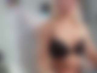 Bunny Kaye's Live Sex Cam Show