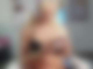 Bunny Kaye's Live Sex Cam Show