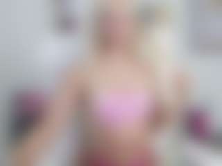 Live cam show with Bunny Kaye - Tease Big Tits on galaxygirlnitro.com