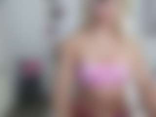 Live cam show with Bunny Kaye - Blonde Hair Cum on fuklive.com