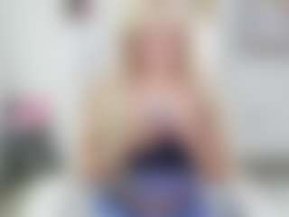 Live cam show with Bunny Kaye - Big Tits on Camsoda