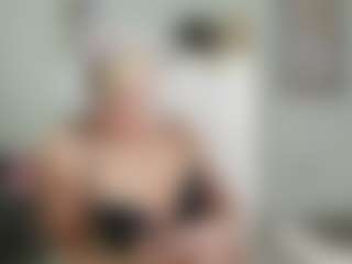 Bunny Kaye's Live Sex Cam Show