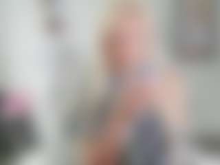 Live cam show with Bunny Kaye - Blonde Hair Blowjob on galaxygirlnitro.com