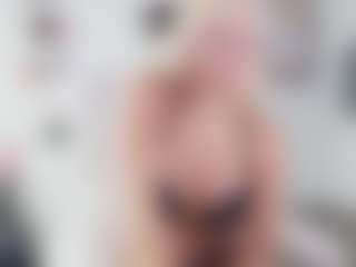 Bunny Kaye's Live Sex Cam Show