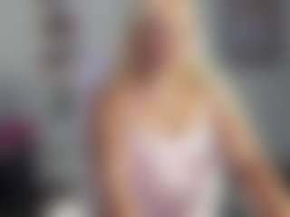 Bunny Kaye's Live Sex Cam Show